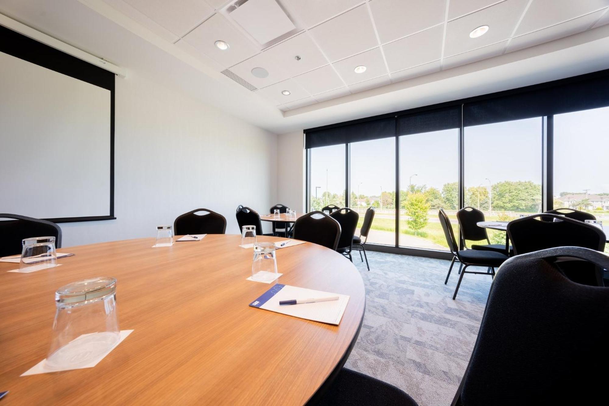 Holiday Inn Express & Suites - Trois Rivieres Ouest By Ihg Exterior foto