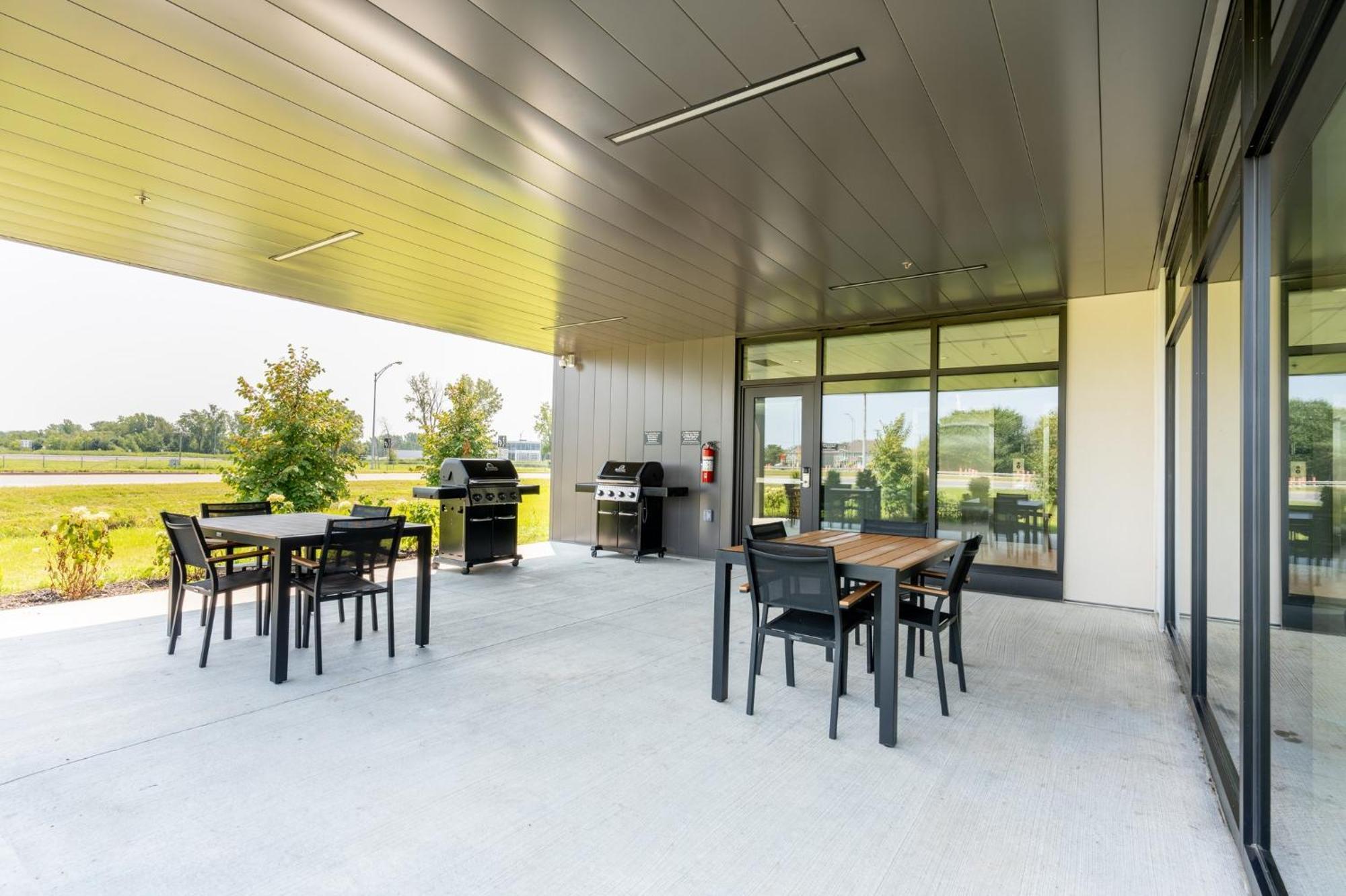 Holiday Inn Express & Suites - Trois Rivieres Ouest By Ihg Exterior foto